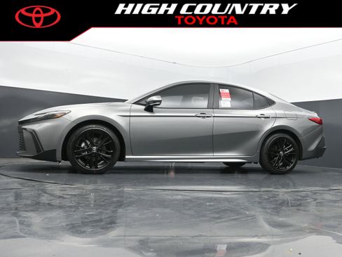 New 2026 Toyota Camry SE FWD image 36
