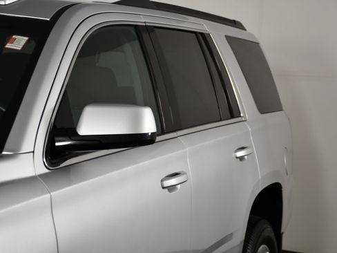 Used 2018 Chevrolet Tahoe LS AWD/4WD image 13