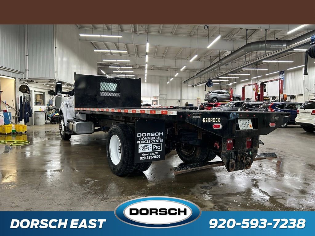 Certified 2022 Ford F750 2WD Regular Cab Super Duty image 3