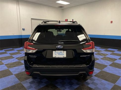 Used 2020 Subaru Forester Limited image 23