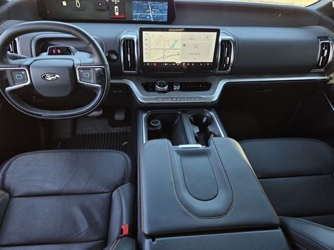 New 2025 Ford Expedition Tremor image 5
