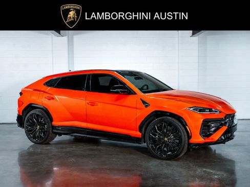 Used 2025 Lamborghini Urus SE AWD/4WD image 1