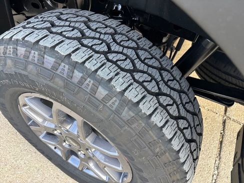 New 2025 Ford Ranger XLT w/ Trailer Tow Package image 8