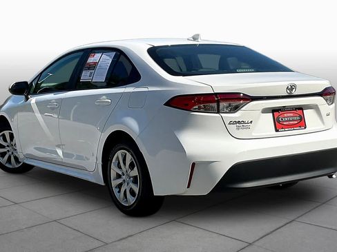 Used 2026 Toyota Corolla LE FWD image 11