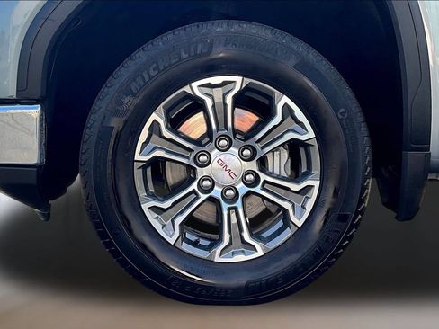 Used 2025 GMC Sierra 1500 SLT AWD/4WD image 31
