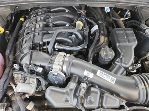 Used 2024 Jeep Grand Cherokee Limited AWD/4WD image 19