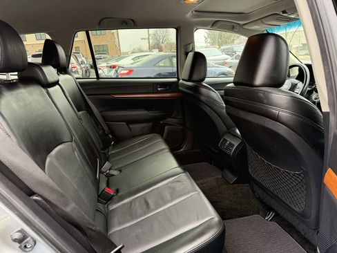 Used 2014 Subaru Outback 2.5i Limited w/ Moonroof Package image 12