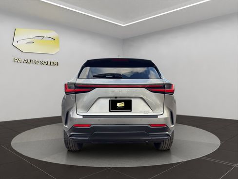 Used 2023 Lexus NX 350 NX 350 Premium image 6