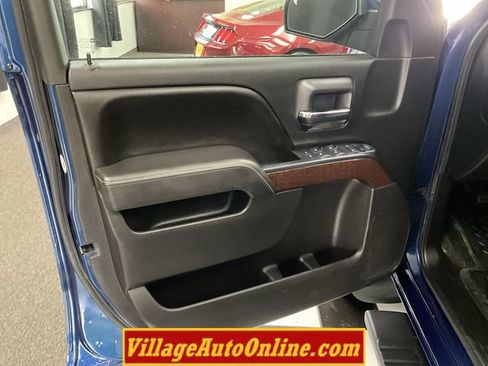 Used 2017 GMC Sierra 1500 SLE w/ Elevation Edition AWD/4WD image 13