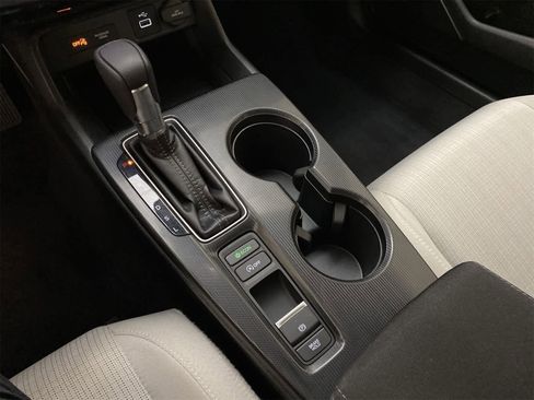 Used 2024 Honda Civic LX image 7