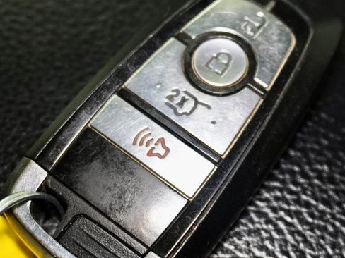 Used 2018 Ford Expedition XLT w/ Equipment Group 201A image 30