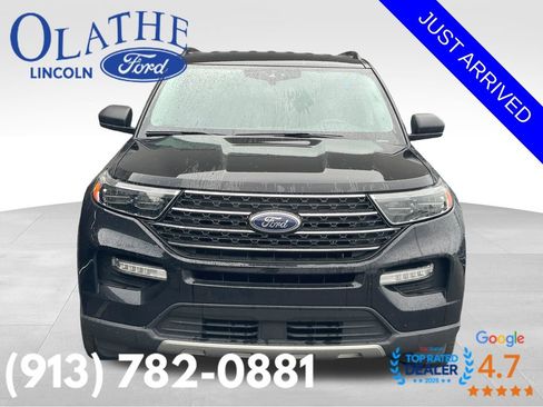 Certified 2023 Ford Explorer XLT w/ Equipment Group 202A AWD/4WD image 2