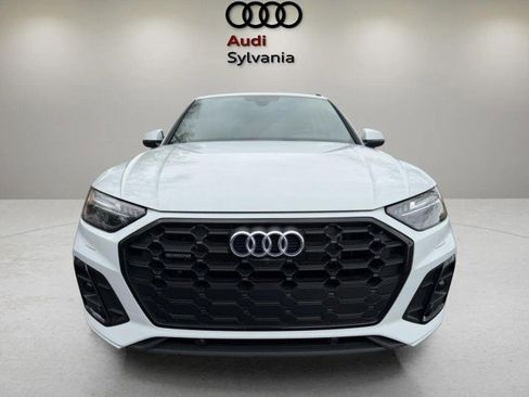 Certified 2023 Audi Q5 e Prestige w/ Prestige Package AWD/4WD image 2