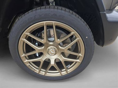 New 2026 Mercedes-Benz G 63 AMG 4MATIC image 9