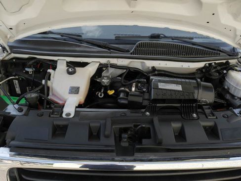 Used 2020 GMC Savana 2500 w/ Driver Convenience Package image 47