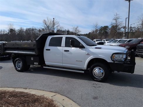 Used 2021 RAM 3500 Tradesman w/ Chrome Appearance Group image 2