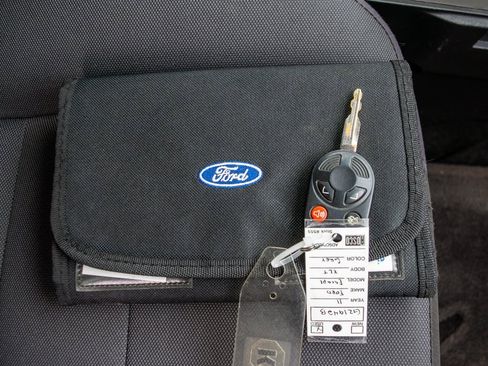 Used 2011 Ford Escape XLT w/ 201A Rapid Spec Order Code image 33