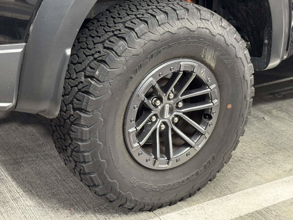 Used 2019 Ford F150 Raptor w/ Equipment Group 802A Luxury AWD/4WD image 5