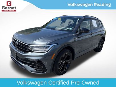 Certified 2023 Volkswagen Tiguan SE R-Line