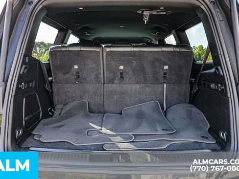Used 2024 Jeep Wagoneer Series II w/ Flexible Seating Group RWD image 24
