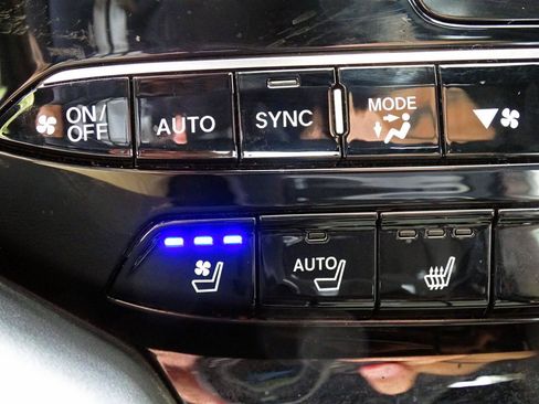 Used 2022 Acura MDX A-Spec AWD/4WD image 42