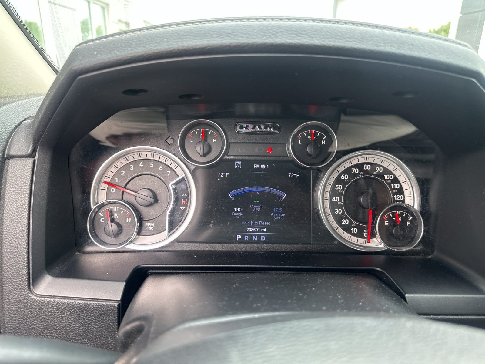 Used 2015 RAM 1500 Laramie w/ Convenience Group AWD/4WD image 16