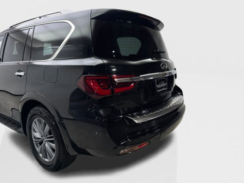 Used 2023 INFINITI QX80 Luxe w/ Cargo Package RWD image 19