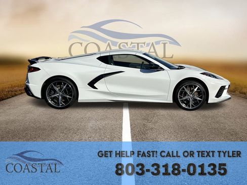 Used 2022 Chevrolet Corvette Stingray w/ Z51 Performance Package image 4