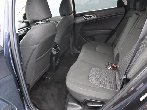 Used 2026 Kia Sportage LX FWD image 15