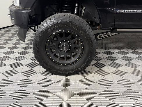 Used 2022 Ford F350 Platinum AWD/4WD image 12