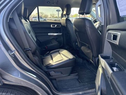 Certified 2021 Ford Explorer XLT w/ Equipment Group 202A AWD/4WD image 13