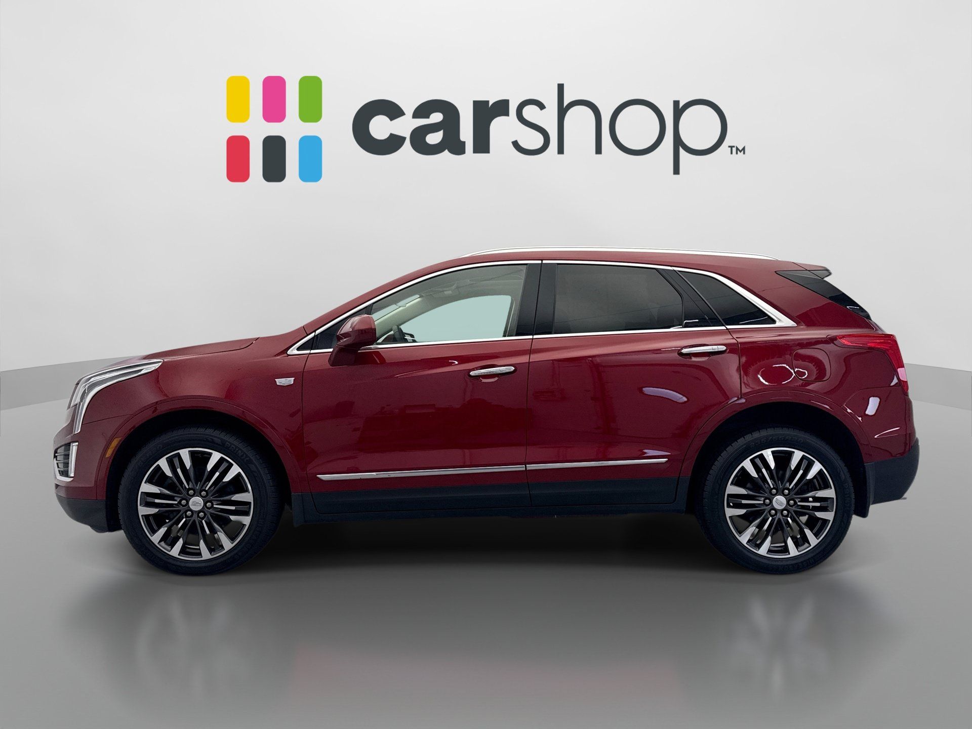 Used 2019 Cadillac XT5 Luxury AWD/4WD image 2