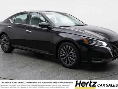 Used 2025 Nissan Altima 2.5 SV