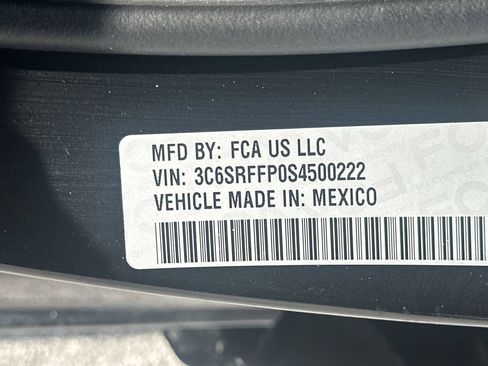 Used 2025 RAM 1500 Big Horn AWD/4WD image 33