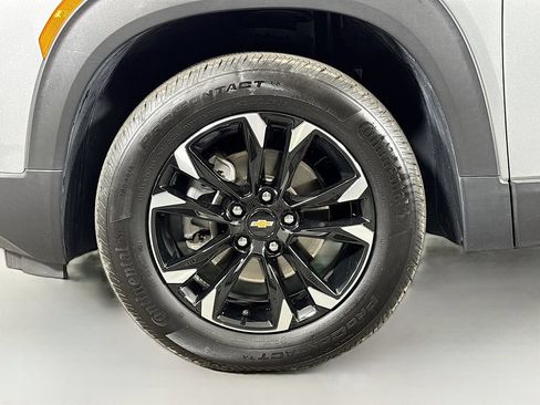 Certified 2023 Chevrolet TrailBlazer LT AWD/4WD image 31
