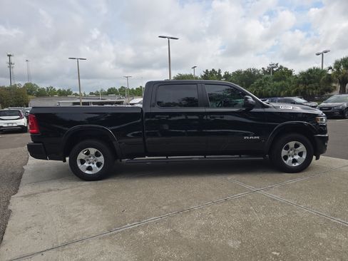 Used 2025 RAM 1500 Big Horn AWD/4WD image 9