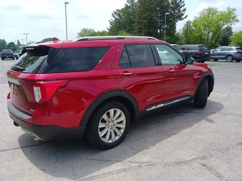 Used 2020 Ford Explorer Limited w/ Class III Trailer Tow Package AWD/4WD image 3