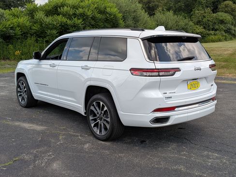 Certified 2021 Jeep Grand Cherokee L Overland w/ Luxury Tech Group IV image 6