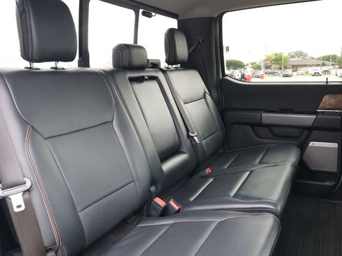 Used 2021 Ford F150 Lariat w/ Max Trailer Tow Package AWD/4WD image 35