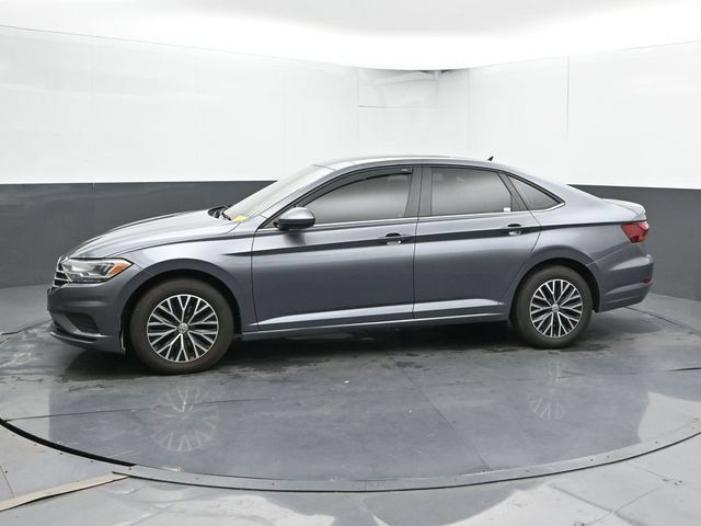 Used 2019 Volkswagen Jetta SE w/ Cold Weather Package FWD image 8