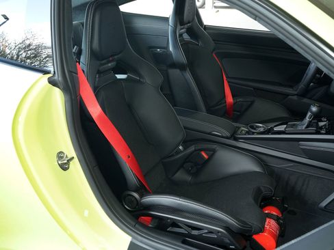 Used 2026 Porsche 911 GT3 RWD image 13