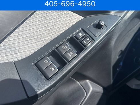 Used 2018 Subaru Forester 2.5i Premium AWD/4WD image 14