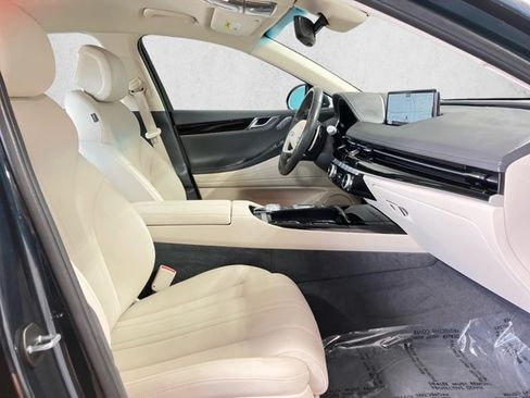Used 2022 Genesis G80 2.5T RWD image 19