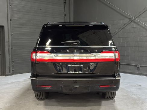 Used 2020 Lincoln Navigator Reserve w/ Equipment Group 208A Reserve AWD/4WD image 7