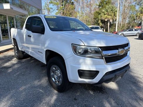 Used 2018 Chevrolet Colorado W/T image 9