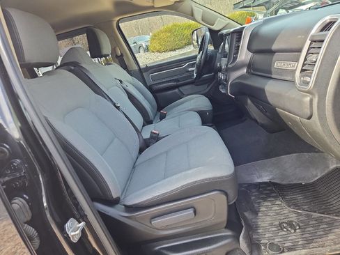 Used 2019 RAM 1500 Big Horn image 29