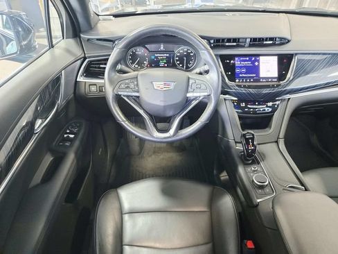 Used 2024 Cadillac XT6 Premium Luxury w/ LPO, Floor Liner Package AWD/4WD image 8