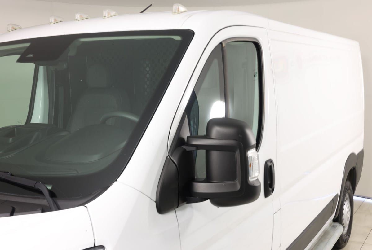 Used 2025 RAM ProMaster 2500 w/ U-Haul Equipment Group FWD image 39