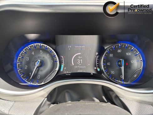 Certified 2023 Chrysler Pacifica Limited w/ Uconnect Theater Family Group AWD/4WD image 74