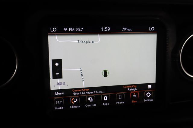 Used 2023 Jeep Wrangler Unlimited Sahara AWD/4WD image 36